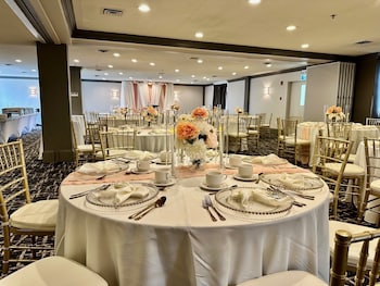 crowne plaza fredericton lord beaverbrook by ihg