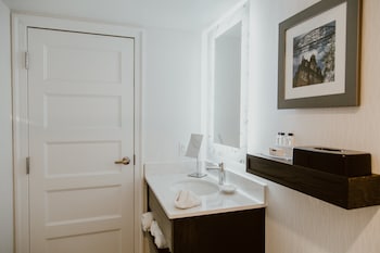 crowne plaza fredericton lord beaverbrook by ihg