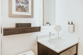 crowne plaza fredericton lord beaverbrook by ihg