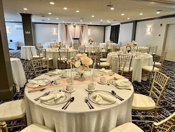 crowne plaza fredericton lord beaverbrook by ihg