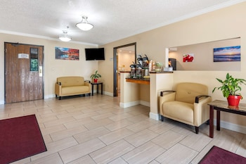 Quality Inn,In Sanford,3 star