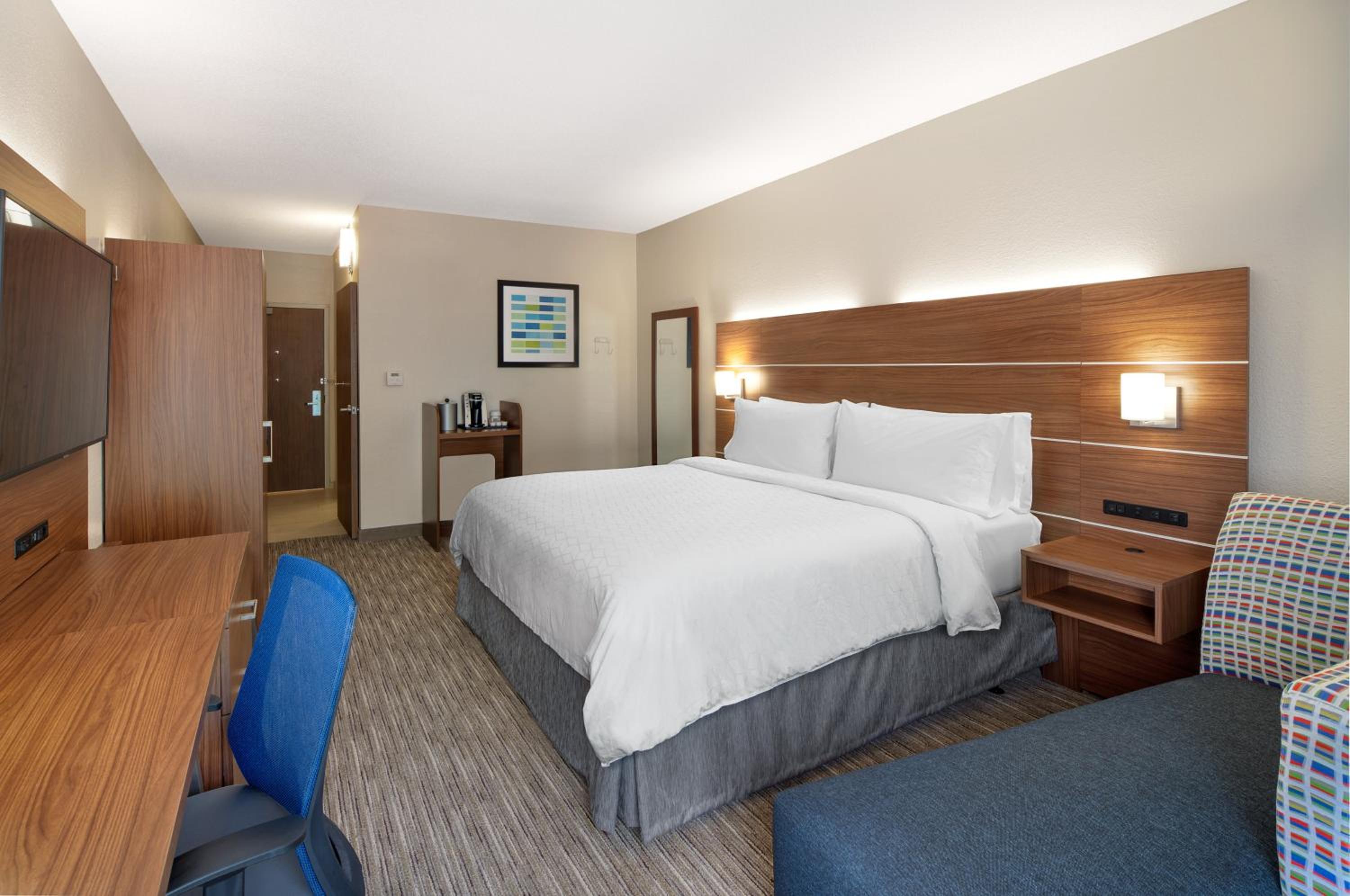 holiday inn express statesboro by ihg