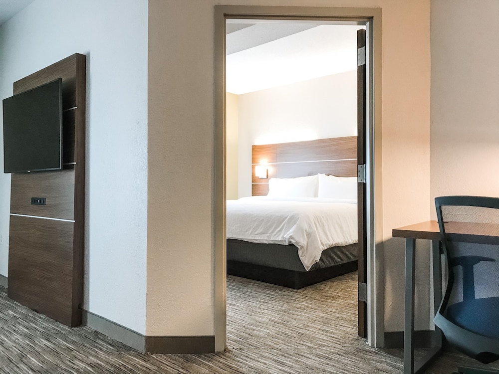 holiday inn express statesboro by ihg