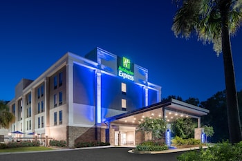 Holiday Inn Express Statesboro By Ihg,Statesboro>>Georgia,3 star