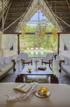 azizi villa