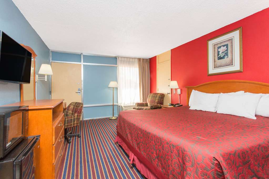 days inn by wyndham albany