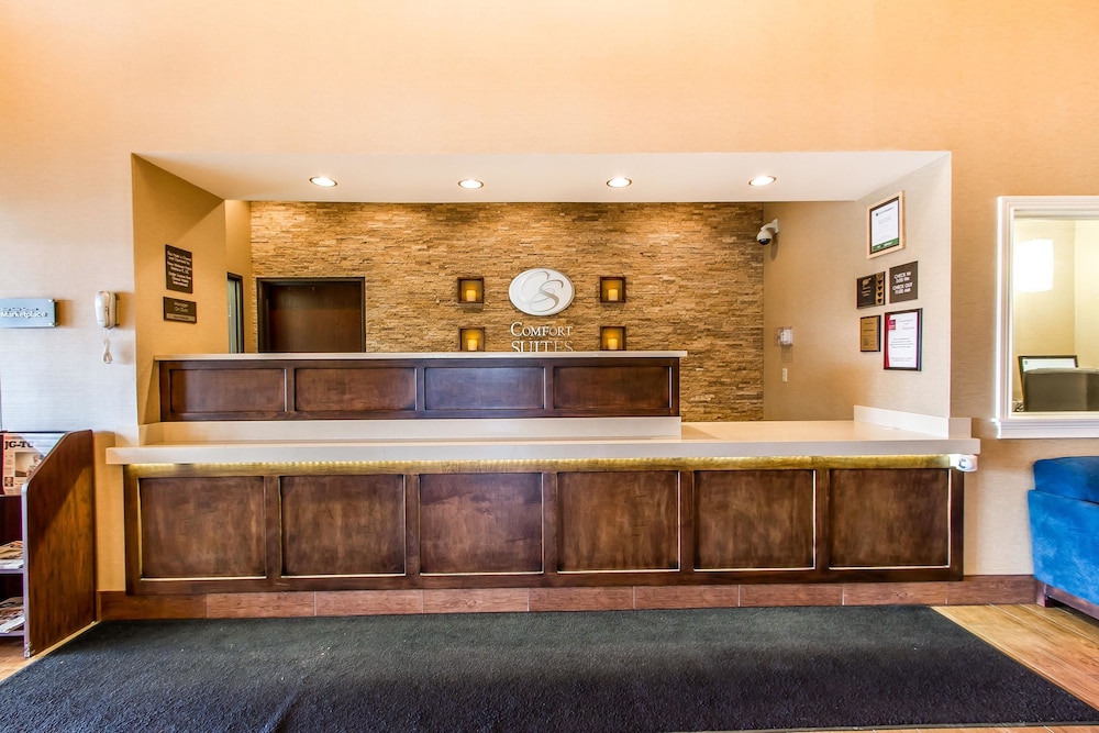 comfort suites mattoon