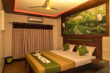 tulsi kayal retreat