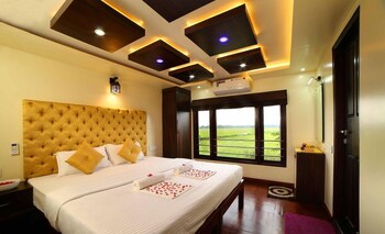 tulsi kayal retreat