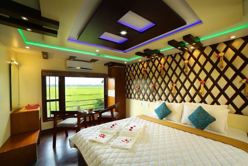 tulsi kayal retreat
