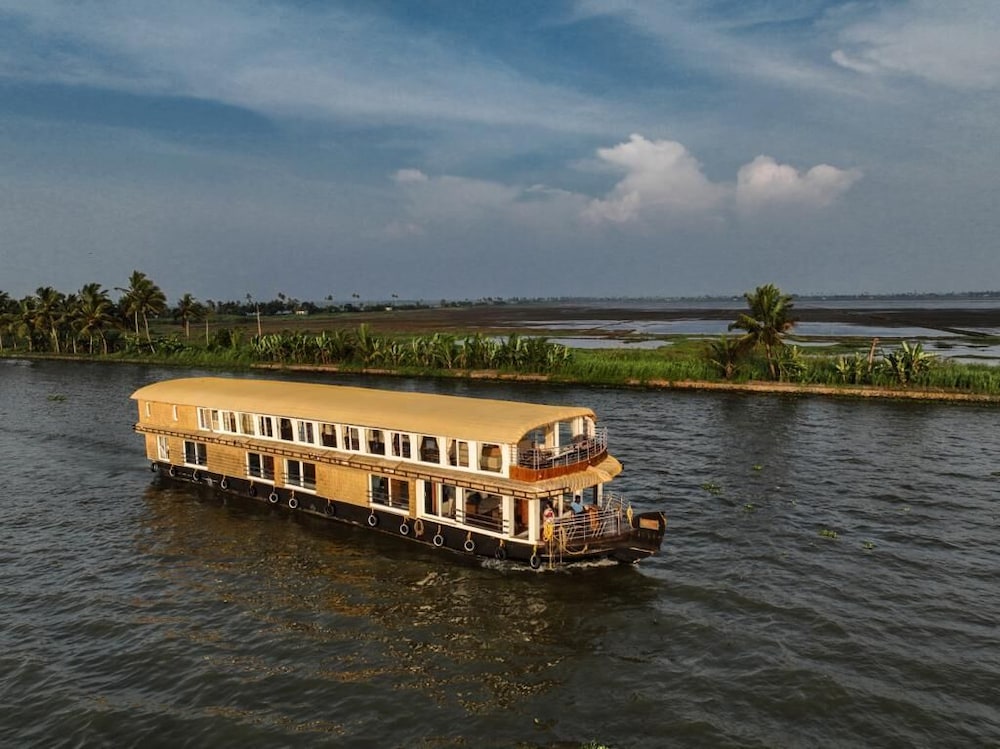 tulsi kayal retreat