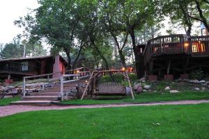 kohls ranch lodge