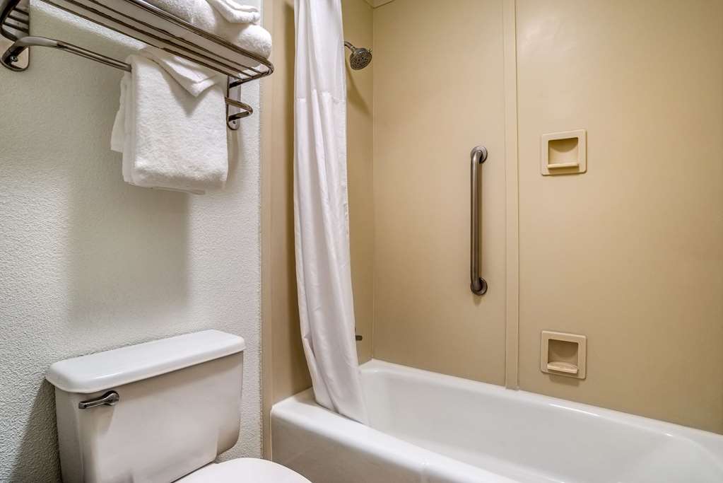 clarion inn and conference center
