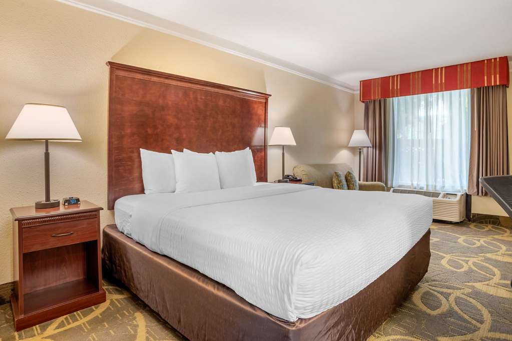 clarion inn and conference center