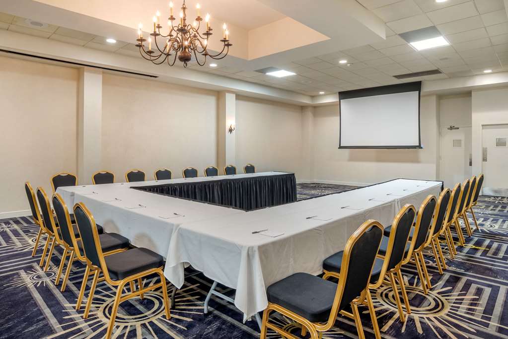 clarion inn and conference center