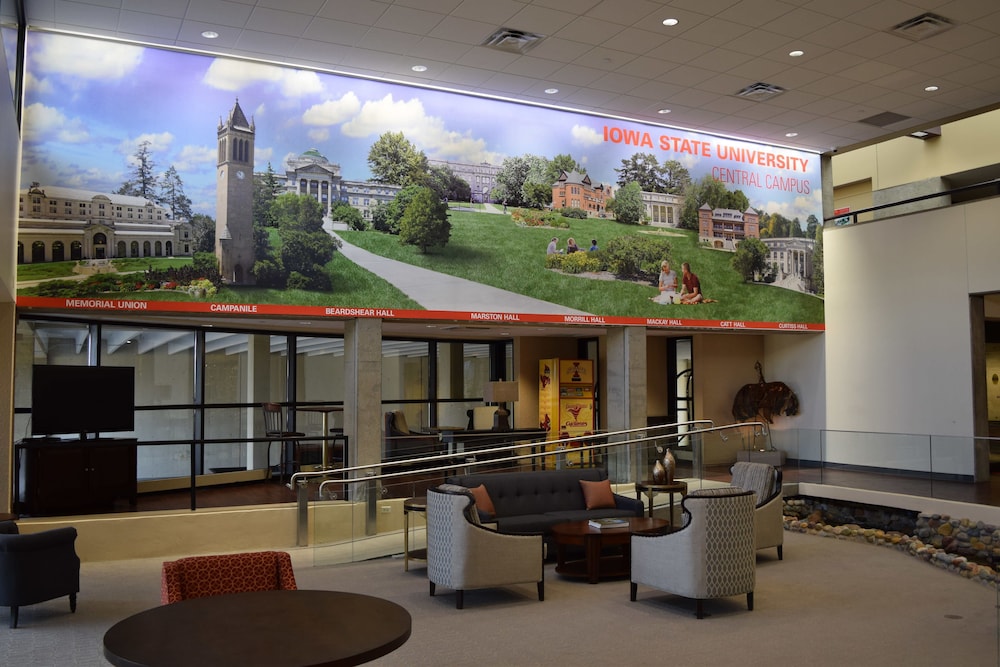 gateway hotel and conference center at iowa state university