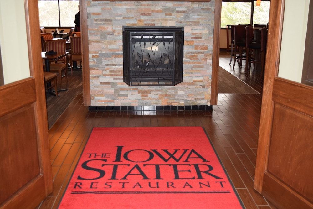 gateway hotel and conference center at iowa state university