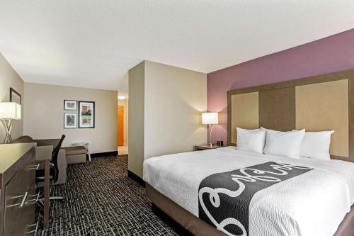 la quinta inn and suites by wyndham hopkinsville