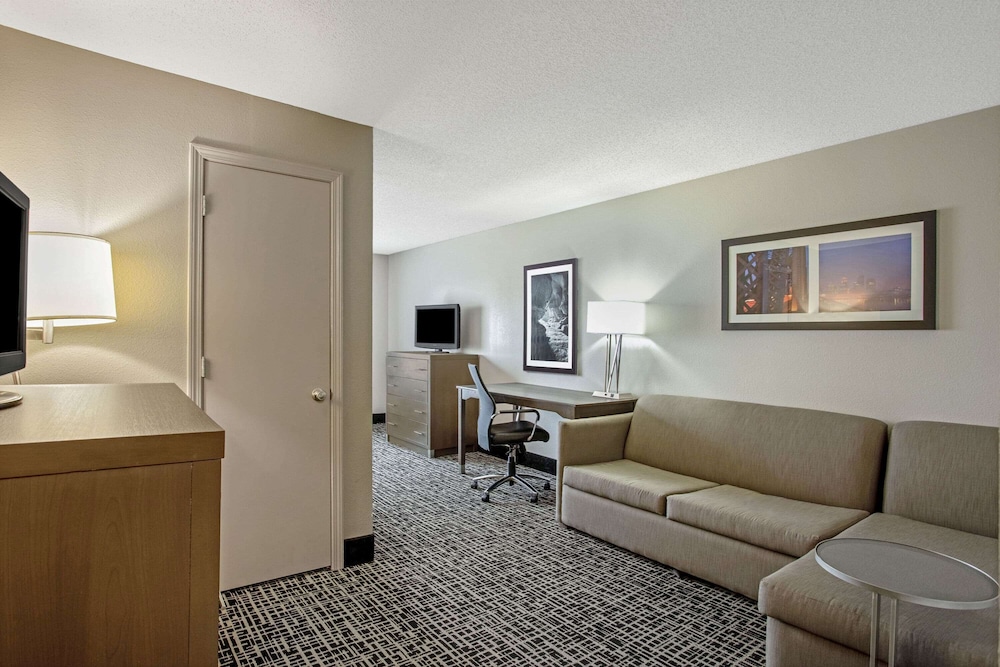 la quinta inn and suites by wyndham hopkinsville