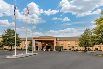 quality inn and suites benton draffenville