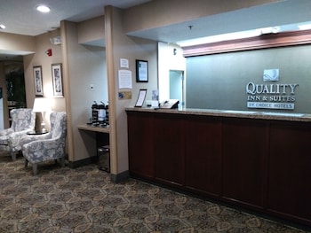 Quality Inn & Suites Benton - Draffenville,Calvert City>>Benton,3 star
