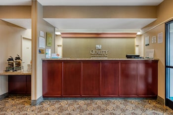 Quality Inn & Suites Benton - Draffenville,Calvert City>>Benton,3 star