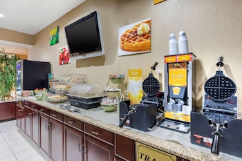 quality inn and suites benton draffenville