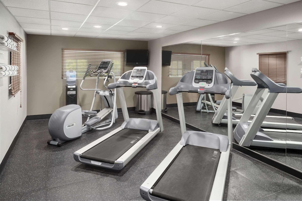 country inn and suites by radisson louisville south ky
