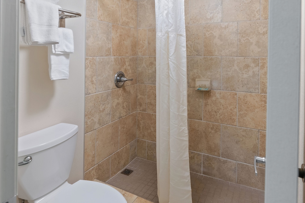 plantation inn of houma