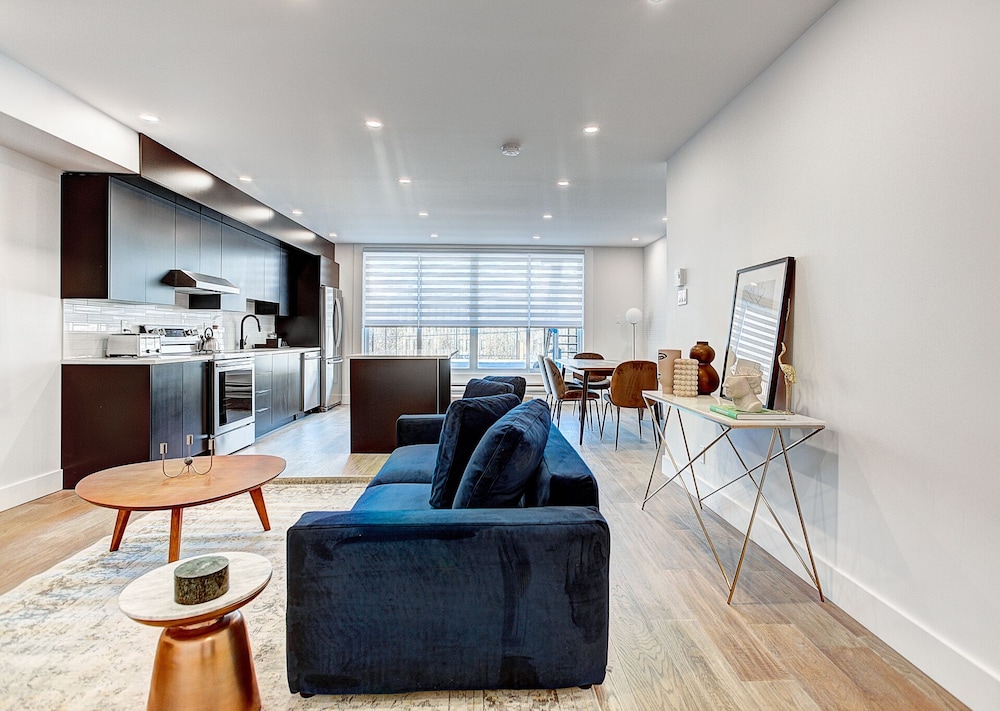 burgundy lofts