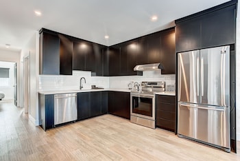 burgundy lofts