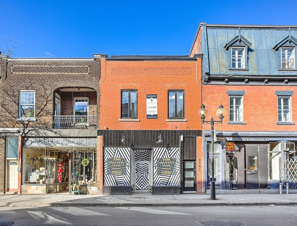 burgundy lofts