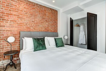 burgundy lofts