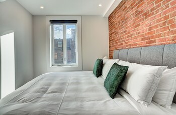 burgundy lofts