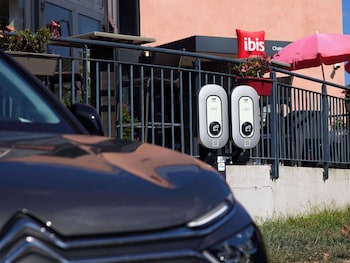 ibis chalon sur saone north