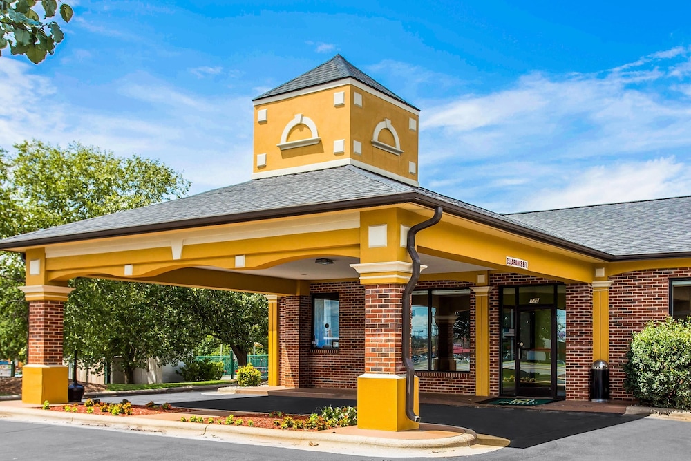 quality inn albemarle