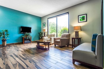 Quality Inn - Albemarle,Concord>>Albemarle,3 star