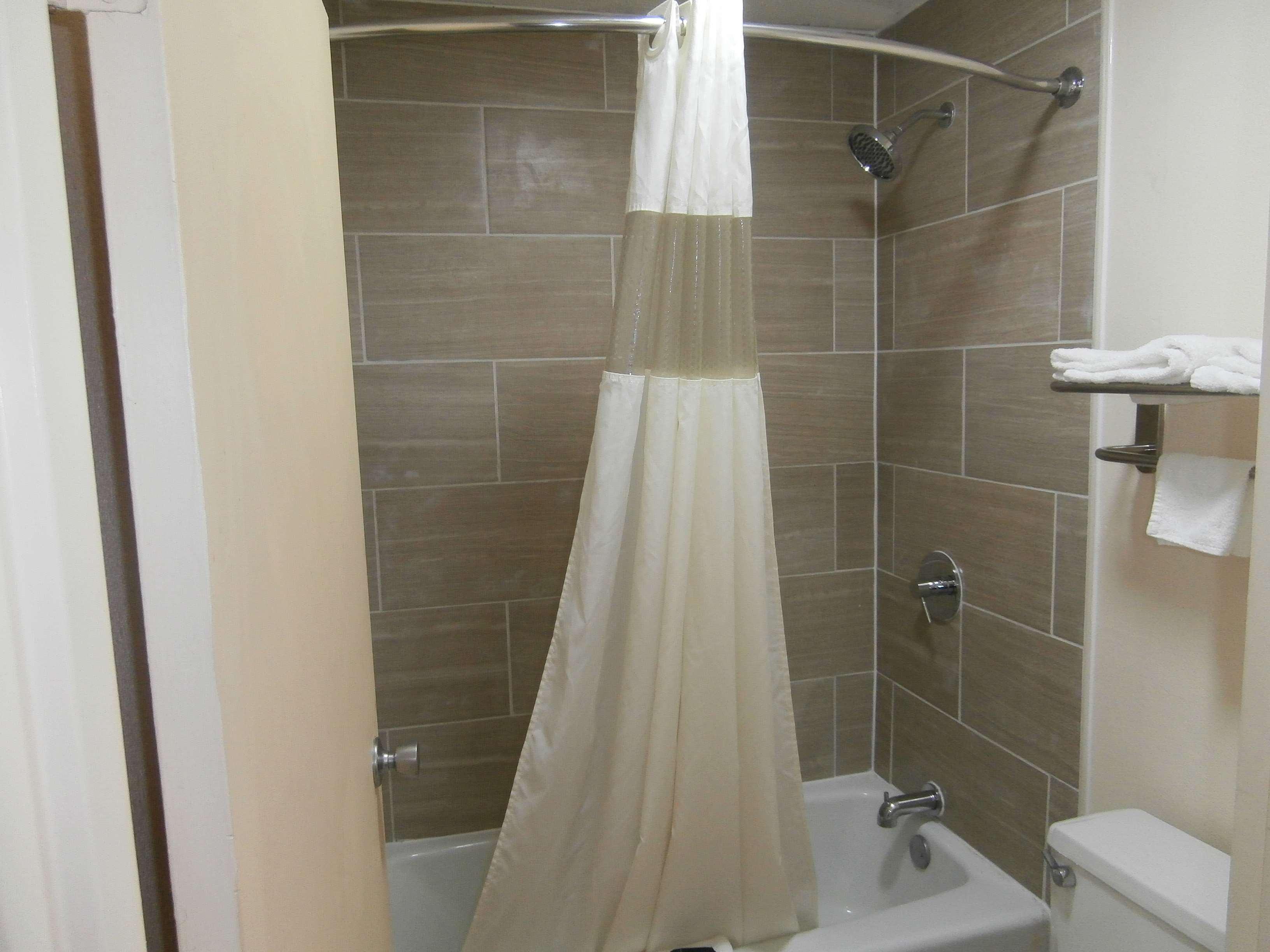 americas best value inn newnan