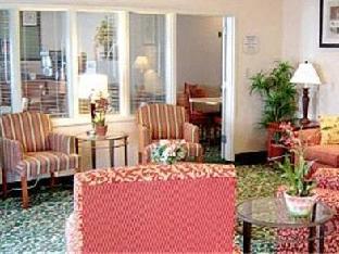 fairfield inn and suites victoria