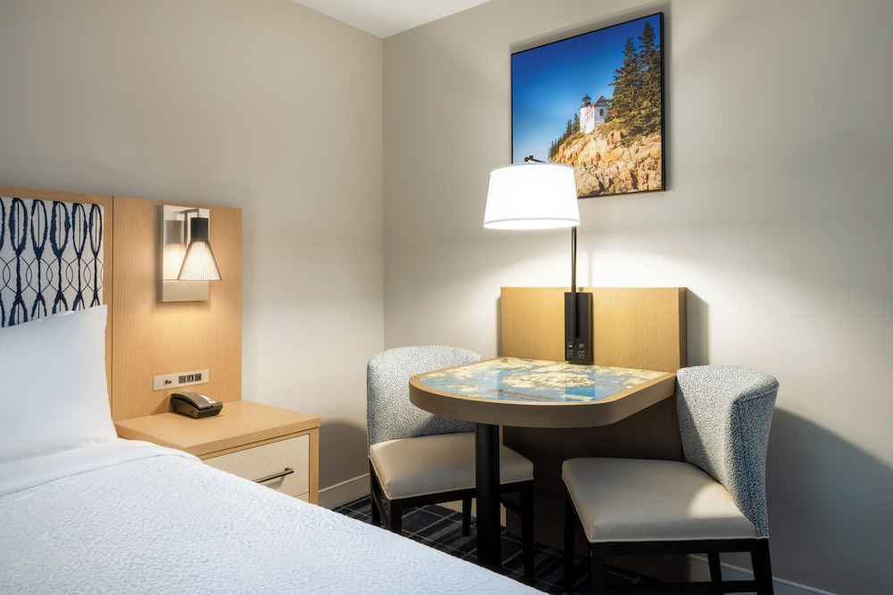 holiday inn resort bar harbor acadia natl park