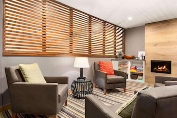 Country Inn & Suites By Radisson, Baxter, Mn,Brainerd>>Baxter,2 star