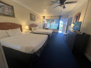 grand palms spa and golf resort