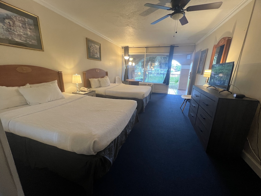 grand palms spa and golf resort