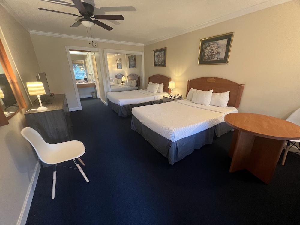 grand palms spa and golf resort