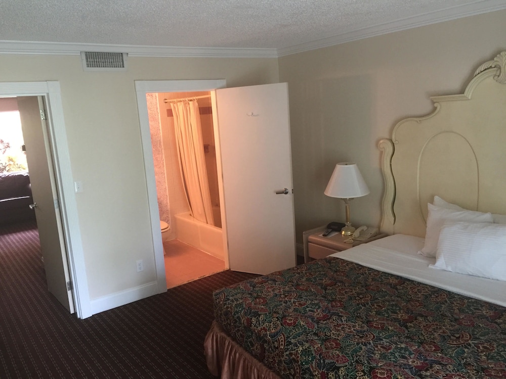 grand palms spa and golf resort