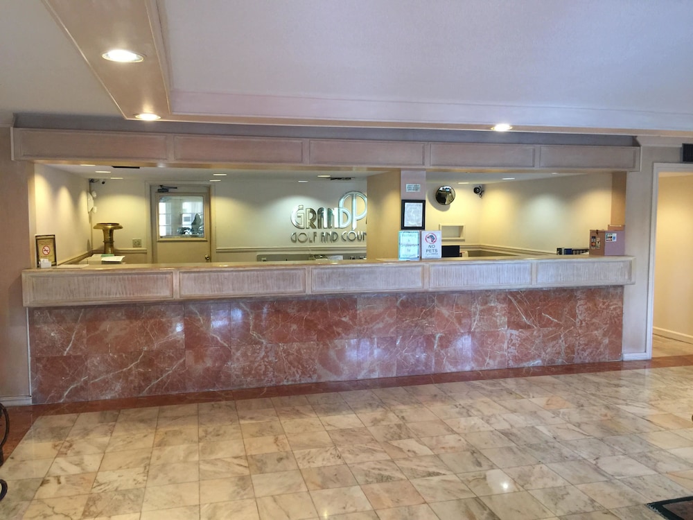 grand palms spa and golf resort