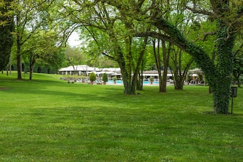 Hotel Borgo San Luigi,Pisa>>Monteriggioni,4 star