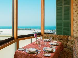 sheraton kuwait a luxury collection hotel kuwait city