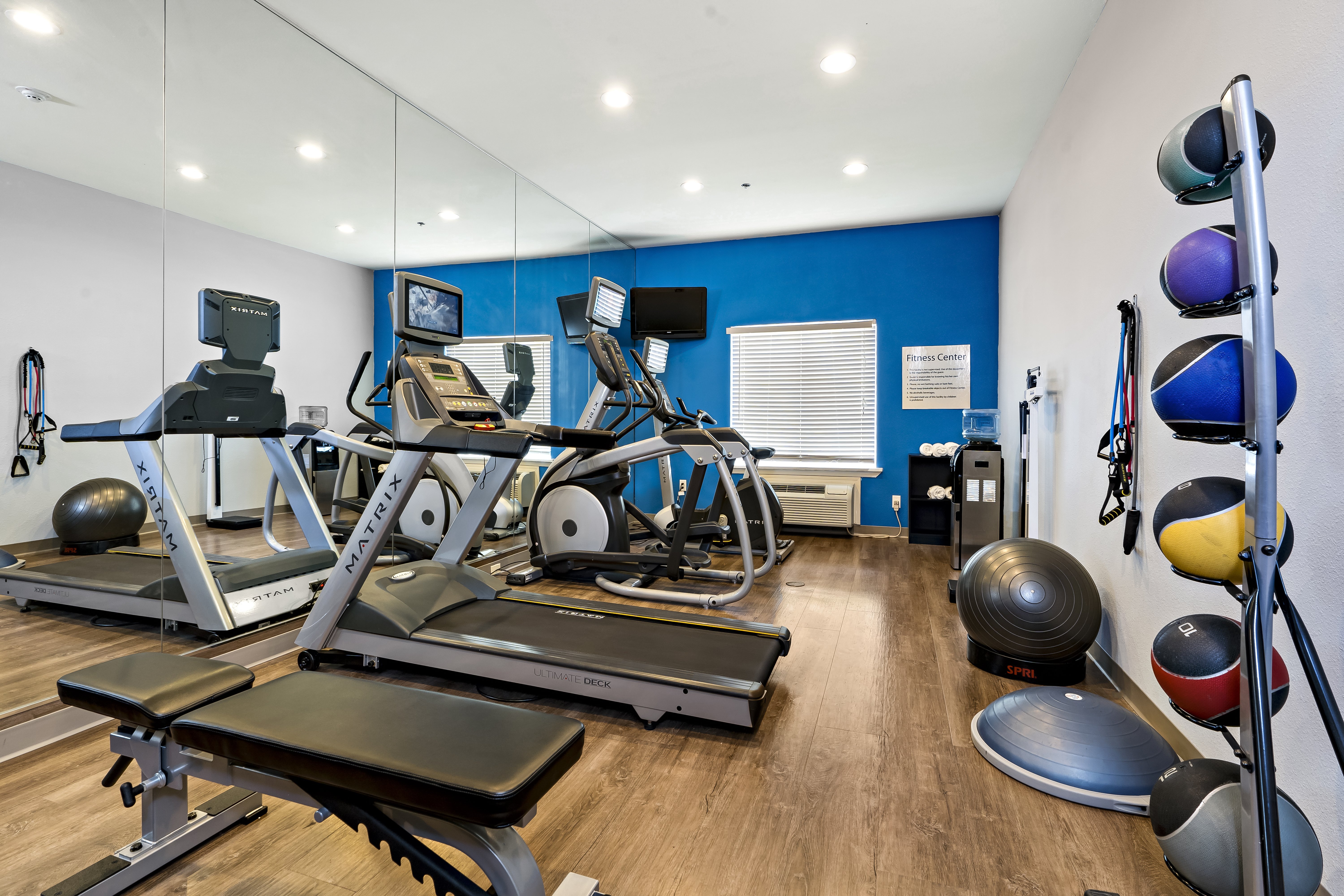 holiday inn express hotel and suites kilgore by ihg