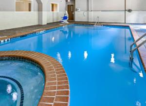holiday inn express hotel and suites kilgore by ihg